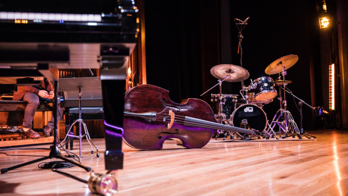 Őrületes jazzfergeteg veszi kezdetét az online térben