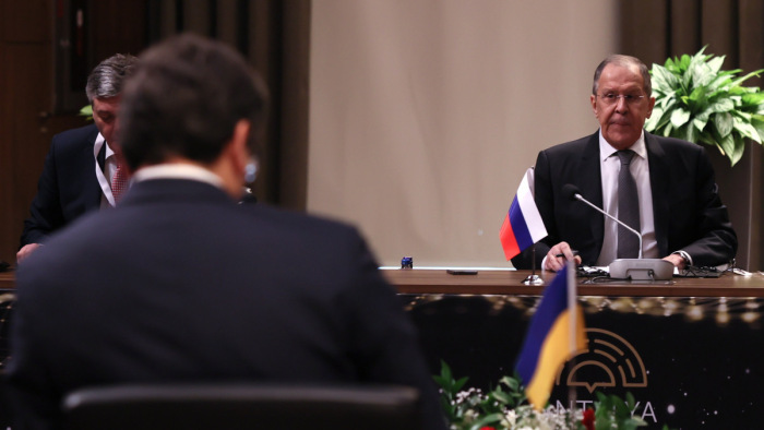 Fenyegető intelmet intézett Moszkva a NATO-hoz