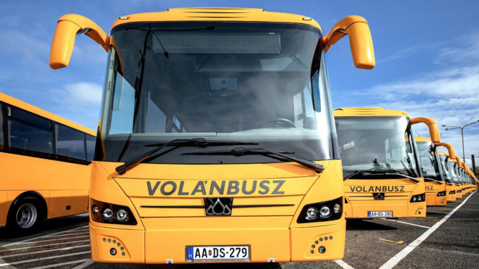 Itt a vége: hiába várjuk, nem jön többet Volán-busz
