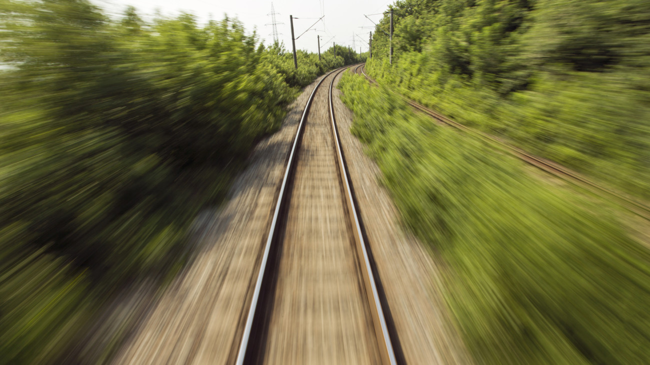 railway, train lines moving effect