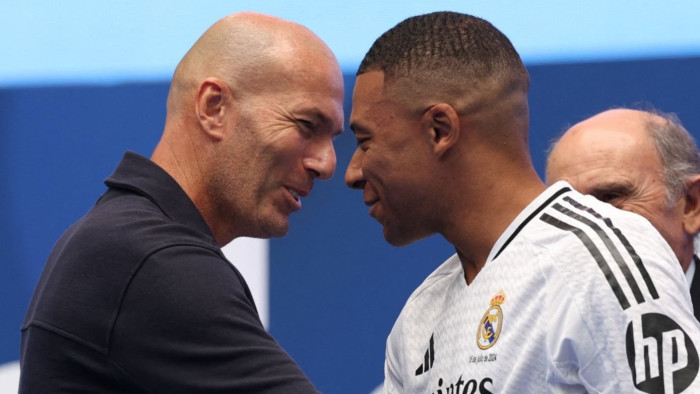 Bemutatta a Real Madrid Kylian Mbappét