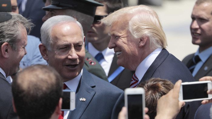 Donald Trump meglepő terve: „átvesszük Gázát és újjáépítjük”