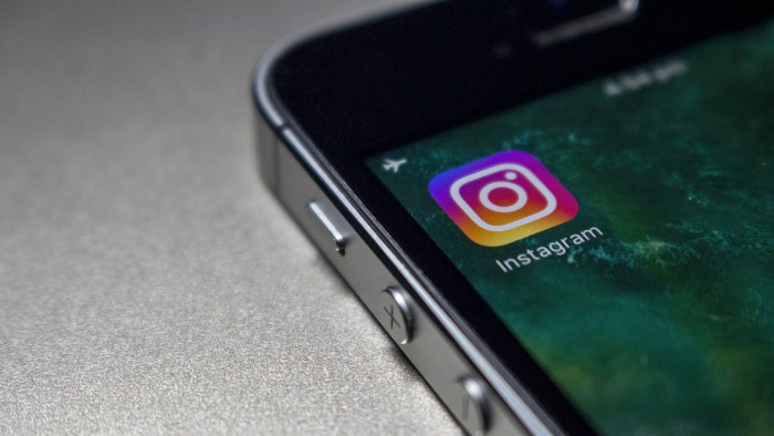 Titokzatos fordulatot vesz az Instagram: jönnek a kódolt videók