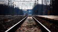 Lőnek a Szeged környéki vasútnak