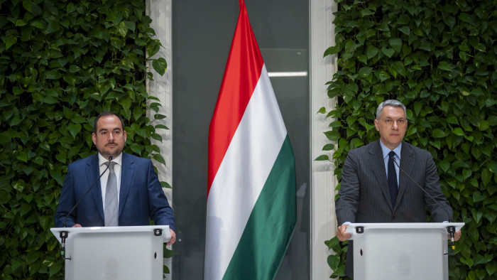 Drámai jelentőségű változásokat jelentettek be a MÁV és a Volán működésében
