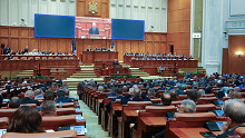 Szakértő: példa nélküli, nagyon furcsa szuperkoalíció alakult Romániában